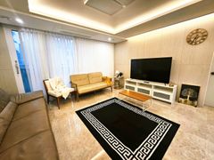 Newly built duplex penthouse for 10 people 0th image