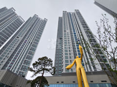 Discount on fully-equipped high-end units in 19th image