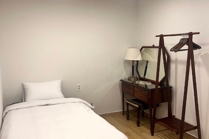Changsin Mansion, 1st floor 2th image
