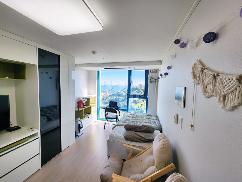 Jeju Jungmun Ocean View Royal Floor 9th image