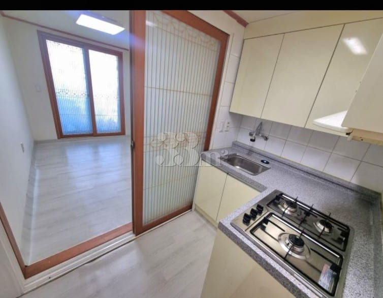 # Comfortable 2-room apartment right in front 1th image