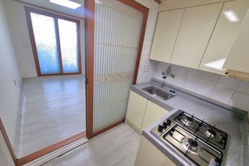 # 편안한투룸 충대앞!