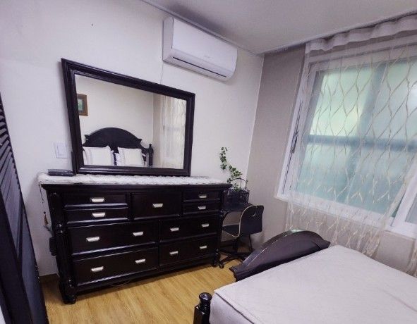 2nd floor, 3 bedrooms + 1 3th image