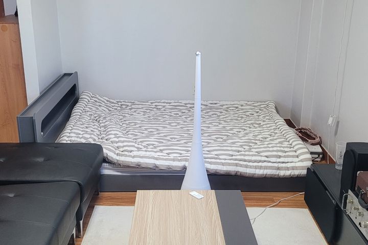 Studio with a view, sleeps 4 2th image