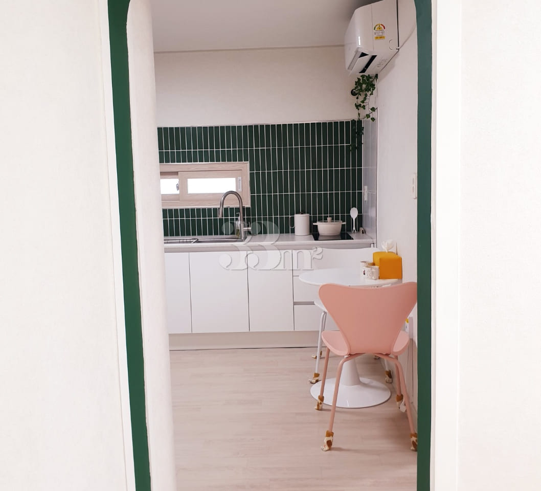 Quiet two-story house in Gampo 13th image