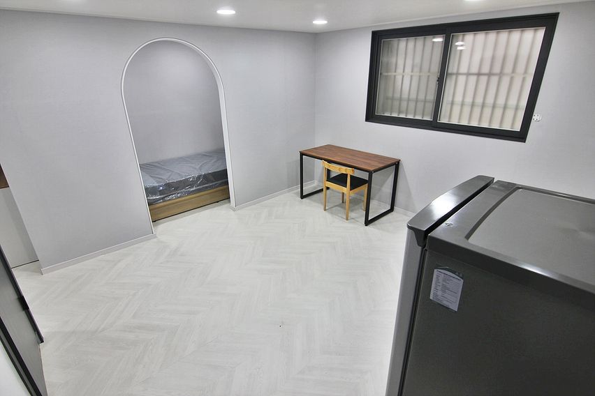 서강 정문앞 큰 원룸