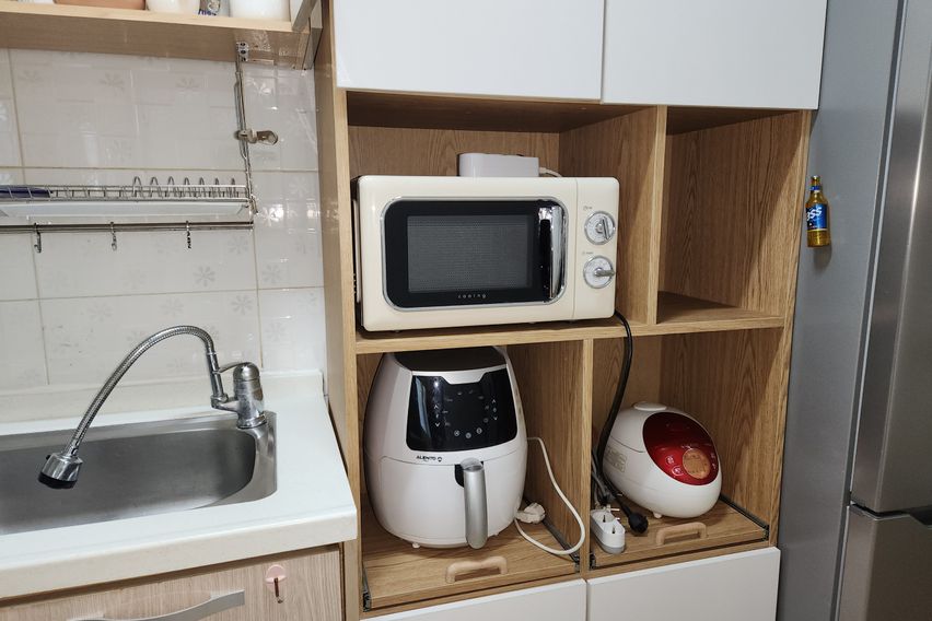 송산동 2층 103호