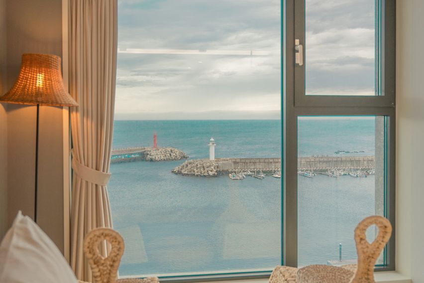 제주 바닷가 감성숙소