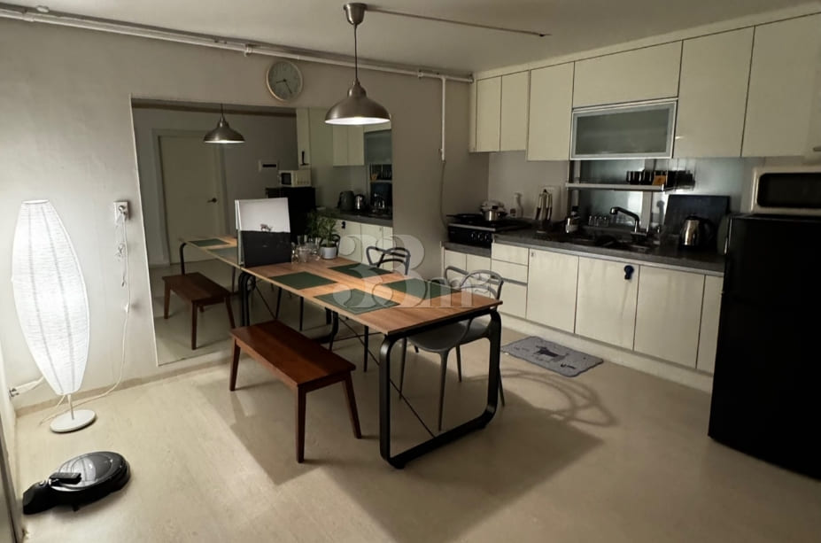 3-room apartment 50m from Ajou University Hos 0th image
