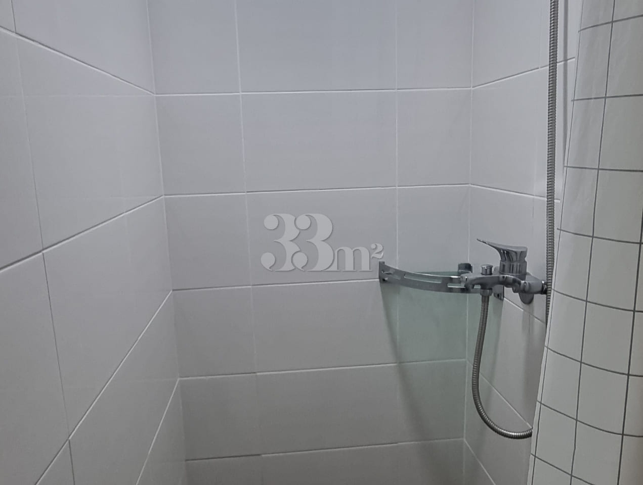 Fully furnished riverside studio, 2nd floor ( 7th image
