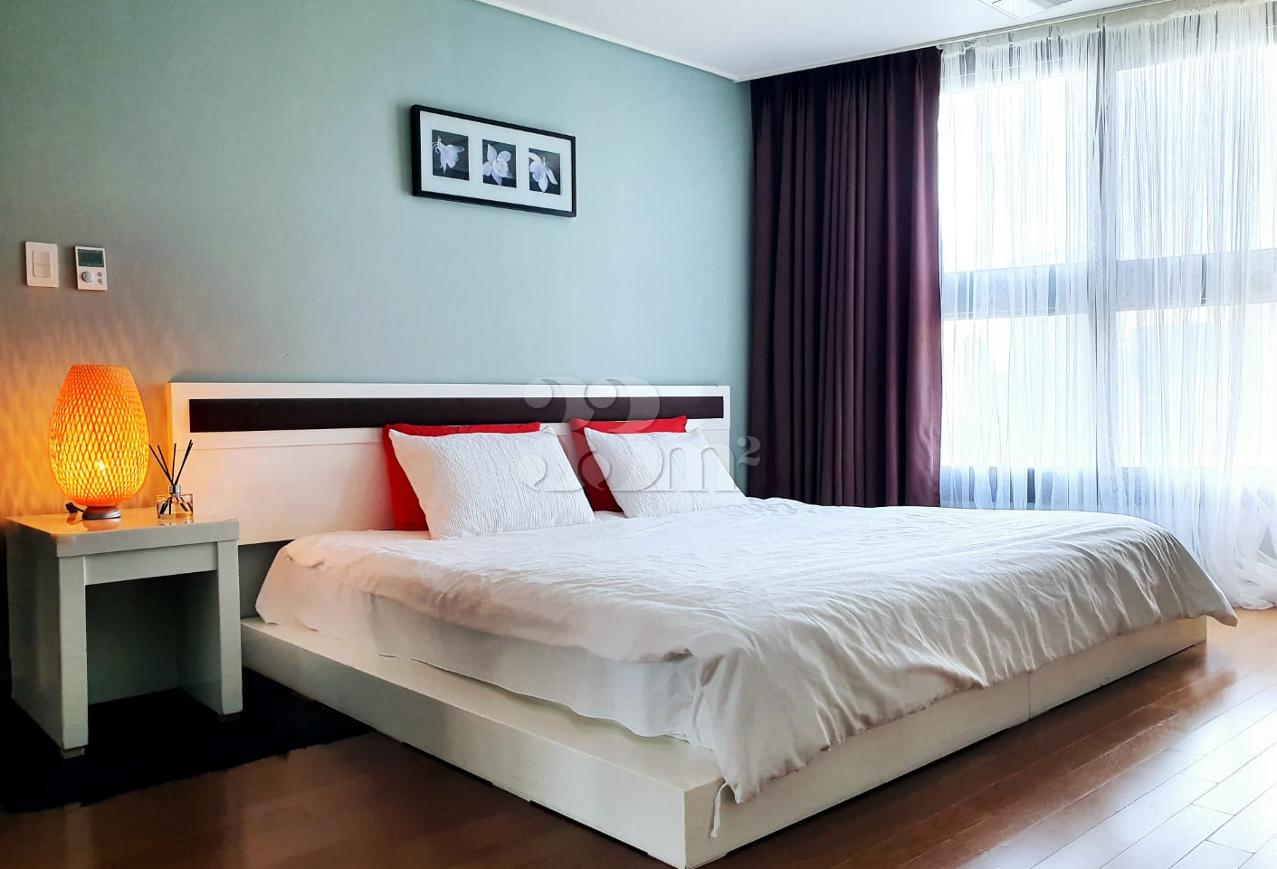 Two-room unit just a 1-minute walk from Haeun 1th image
