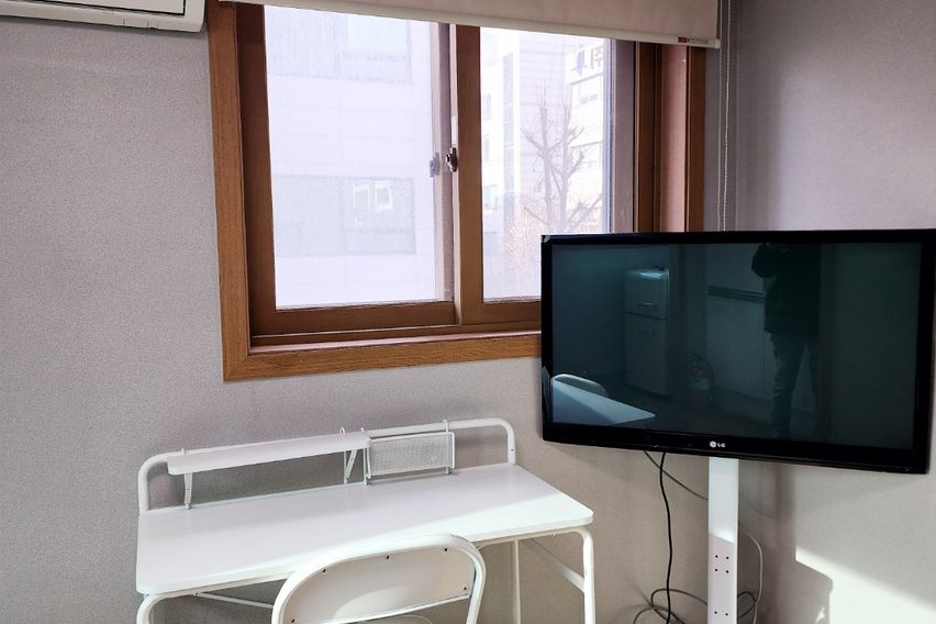 통창조용하고아늑한306