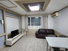 Gimcheon two-room short-term rental 0th image
