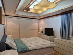Spacious 3-bedroom villa with mountain views 2th image