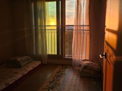 Mandeok House with a Beautiful Sunset 0th image