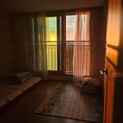 Mandeok House with a Beautiful Sunset Unit Image