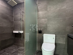 60-Pyeong Penthouse with Large Terrace 8th image
