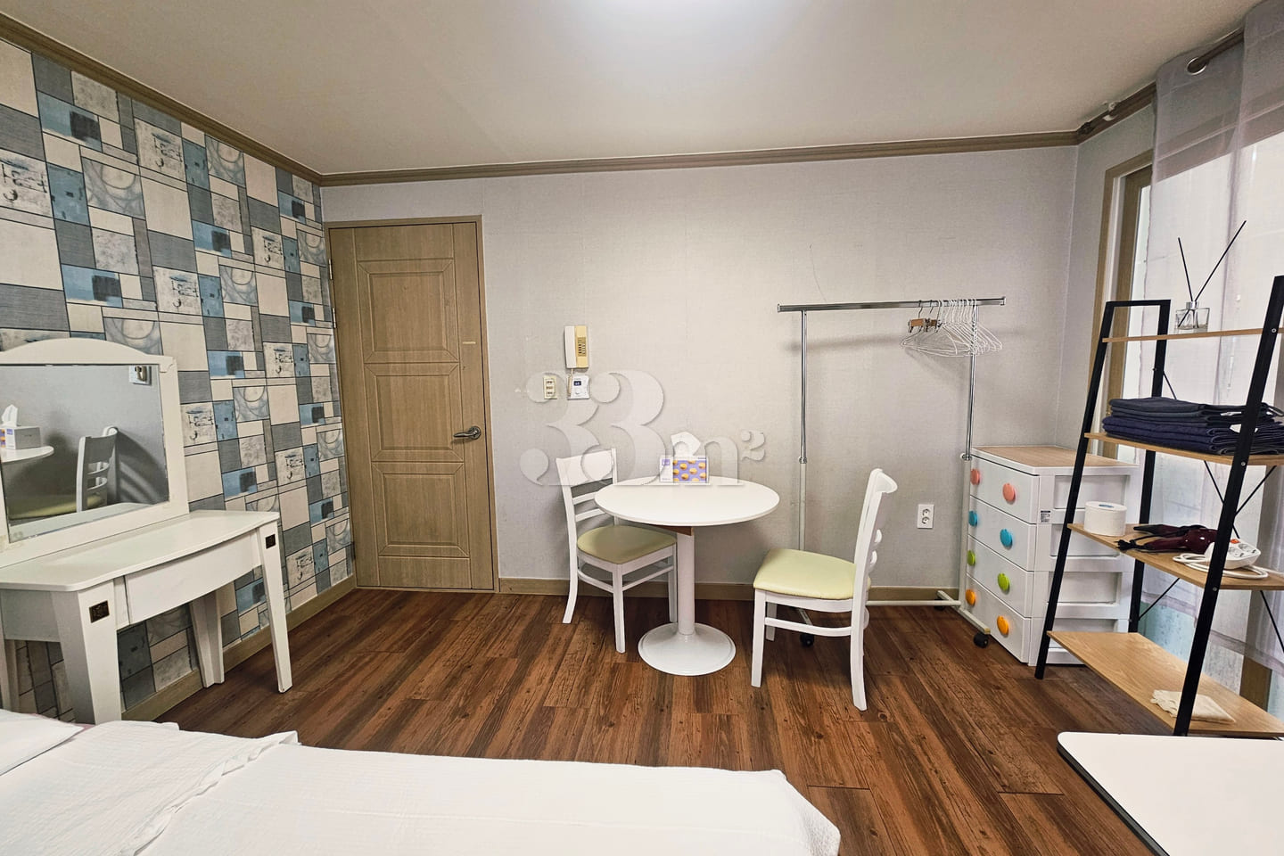 Studio apartment, 15 minutes from Yeungnam Un 3th image
