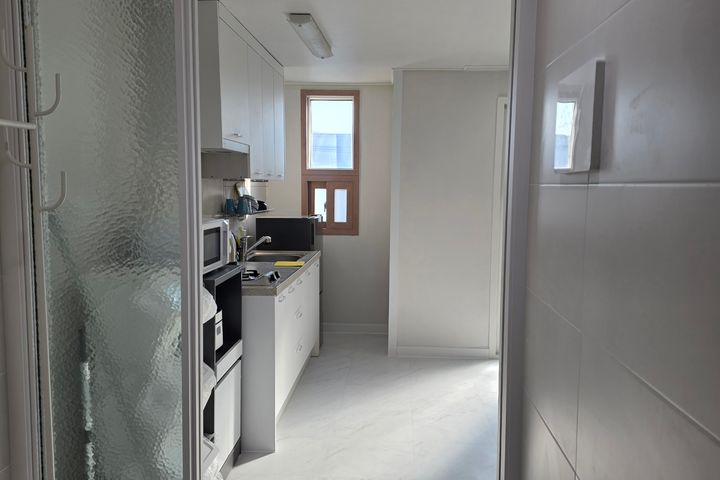 Chojeon-dong fully furnished studio apartment 4th image