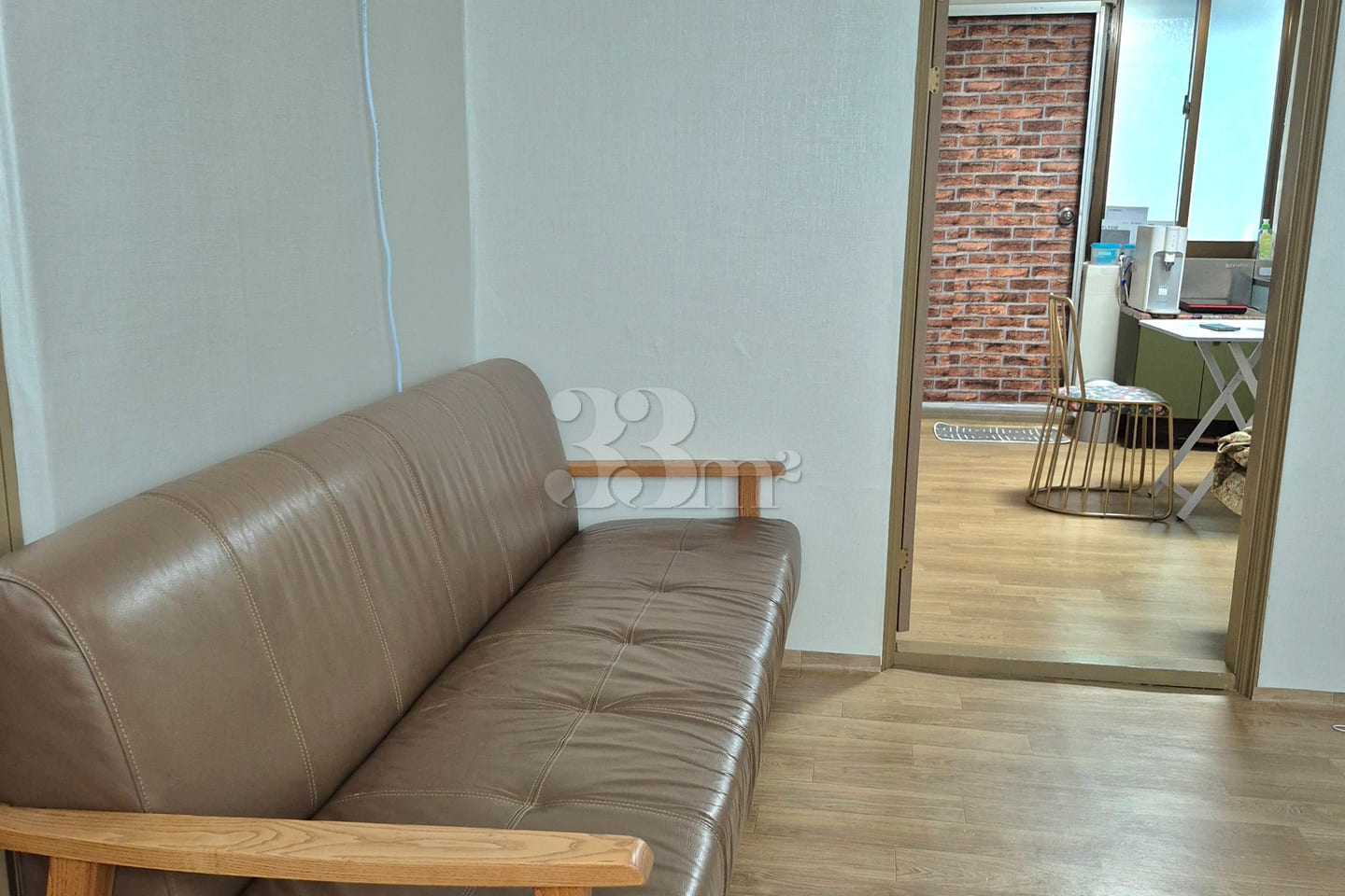 Two large bedrooms and a spacious outdoor ter 4th image