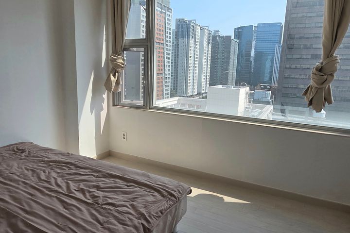 💙 Gongdeok Two-Bedroom (2 Beds) 0th image