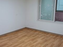 쓰리룸 최고주택2층 1번째 이미지