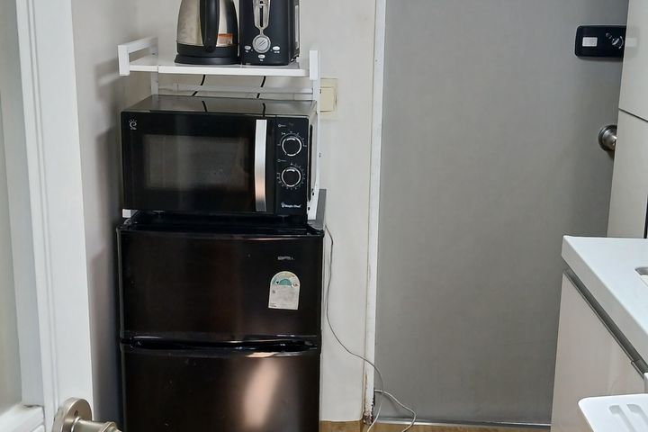 Studio apartment near Yonsei University and M 5th image
