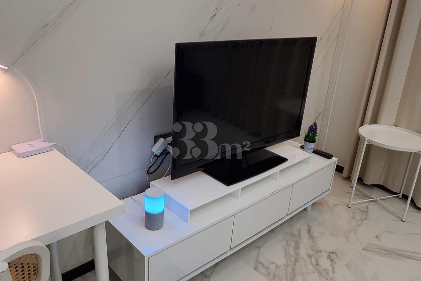 Spacious, luxurious, duplex, fully-furnished 8th image