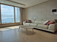 A house in Gangneung where you can watch the  2th image