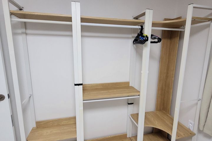 Neat and cozy, just like an apartment. 13th image
