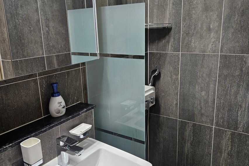 넓은 방 운서역 바로앞