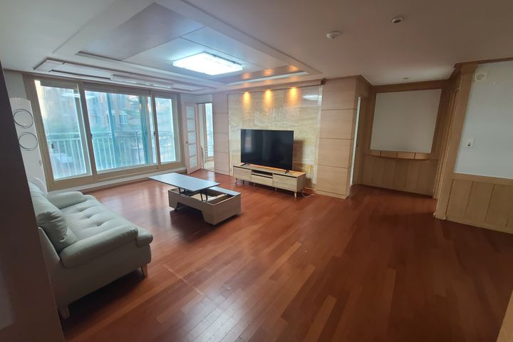 30평 방3 화장실2 0번째 이미지
