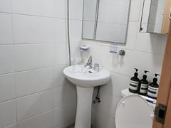 Clean and cozy room for two 13th image