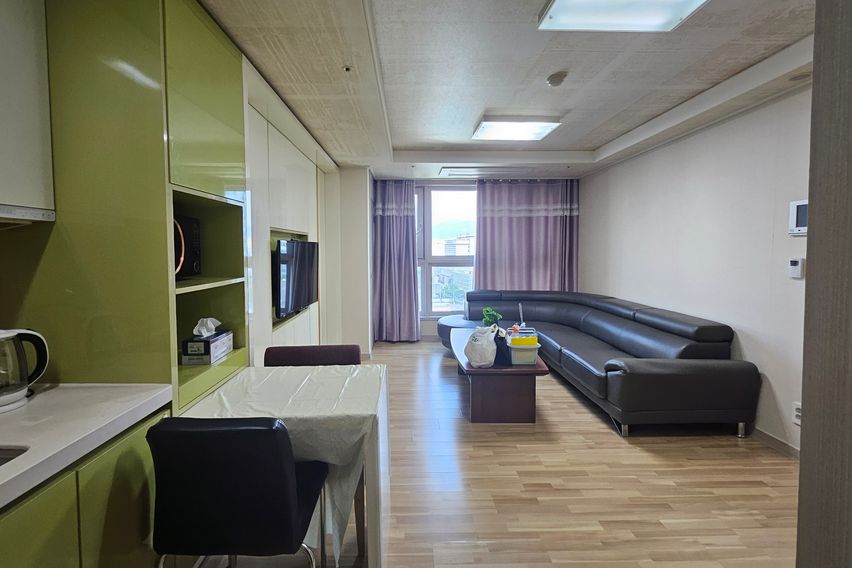 별똥별하우스 사이9층