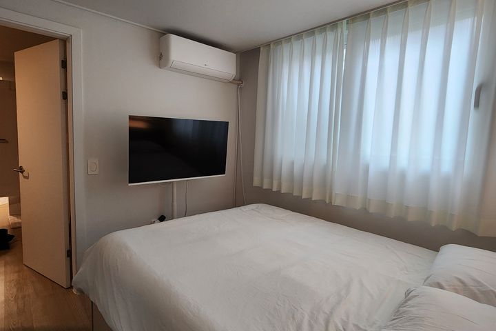 Mapo Station 242m / 1 Room with Living Room 7th image