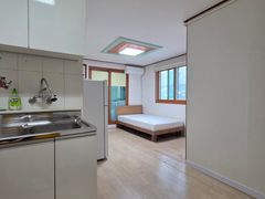 Neat studio apartment in Gokseon-dong, Suwon 5th image