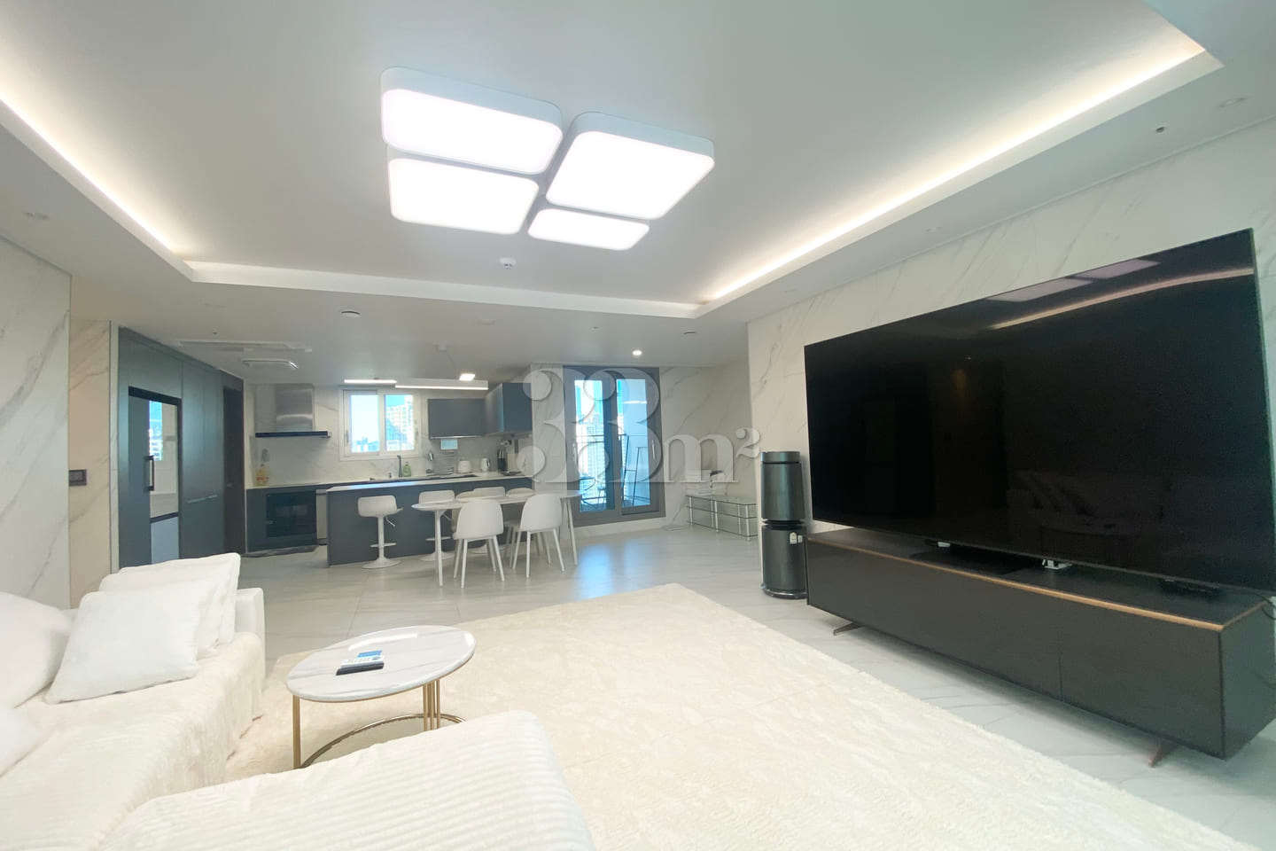 Stylish 4-bedroom apartment in Seocho 16th image
