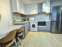 ❤️Newly built, fully furnished❤201 6th image