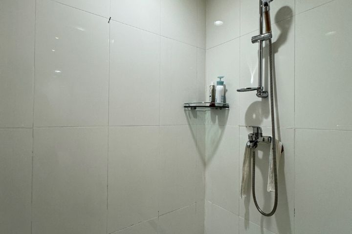 Fully furnished room near Gangnam-gu Office S 9th image