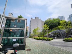 Parking available. 4 people can stay at Nokbe 0th image