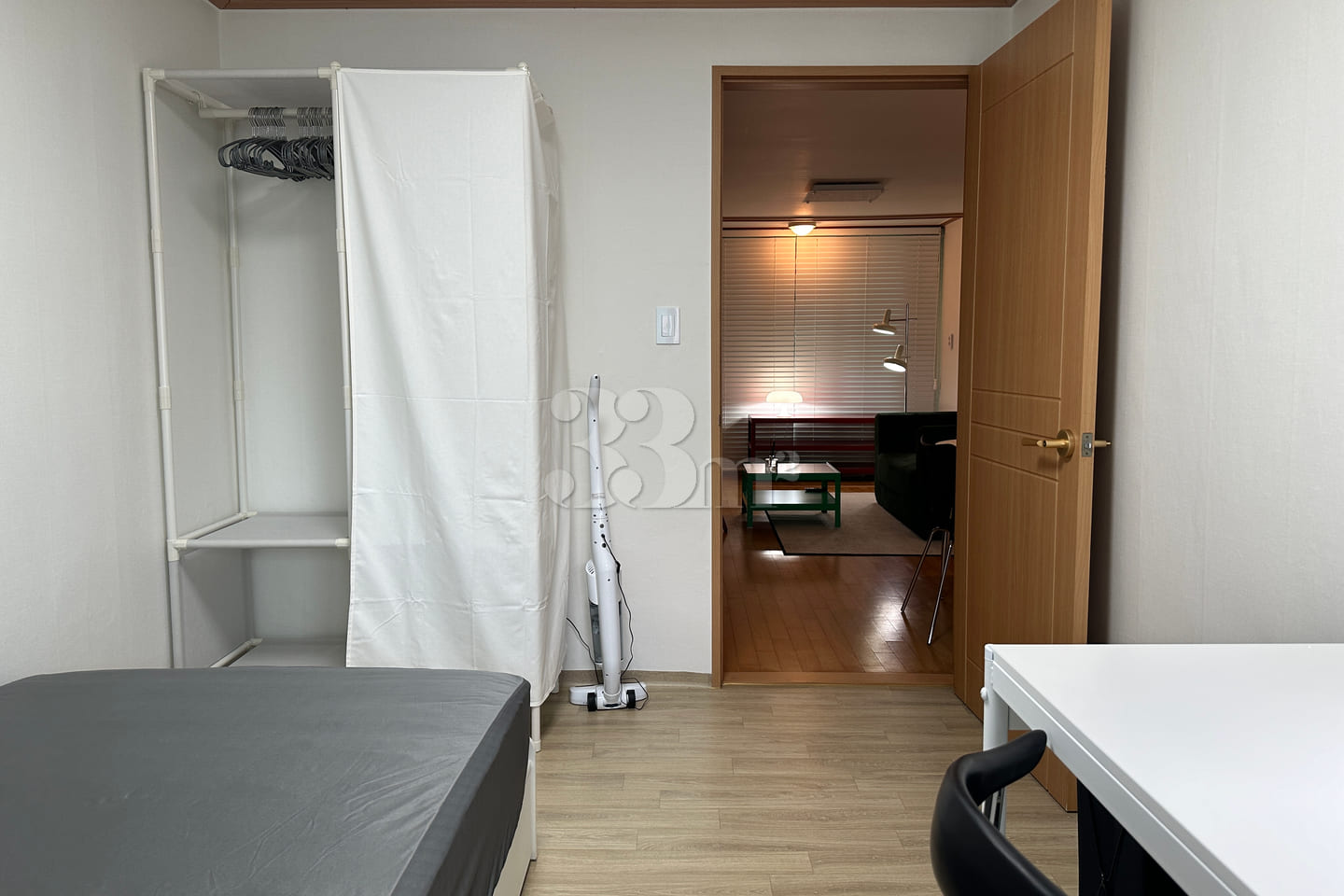 #54 Hapjeong Station 3-Room Unit 10th image