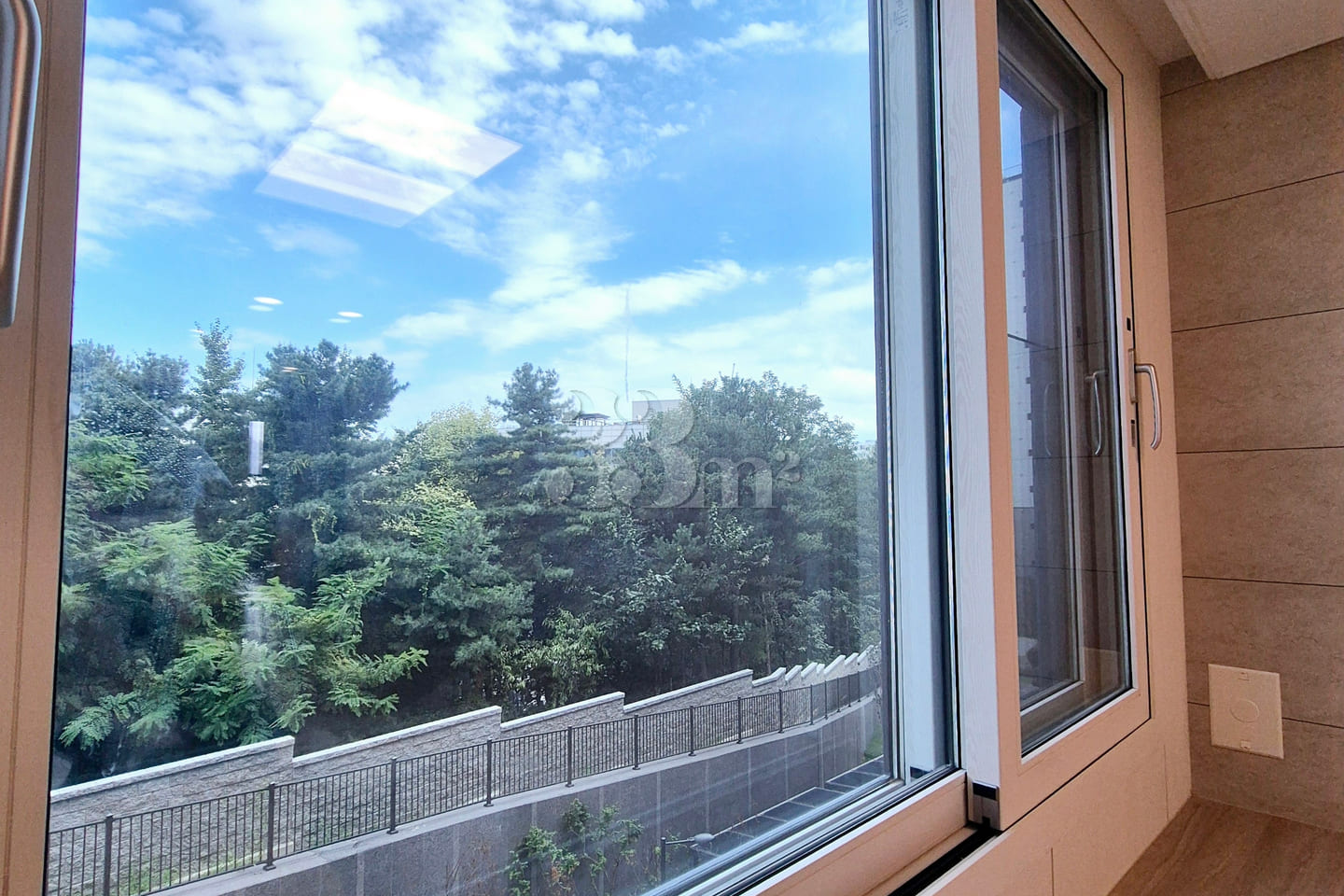 New apartment building near Korea University 1th image