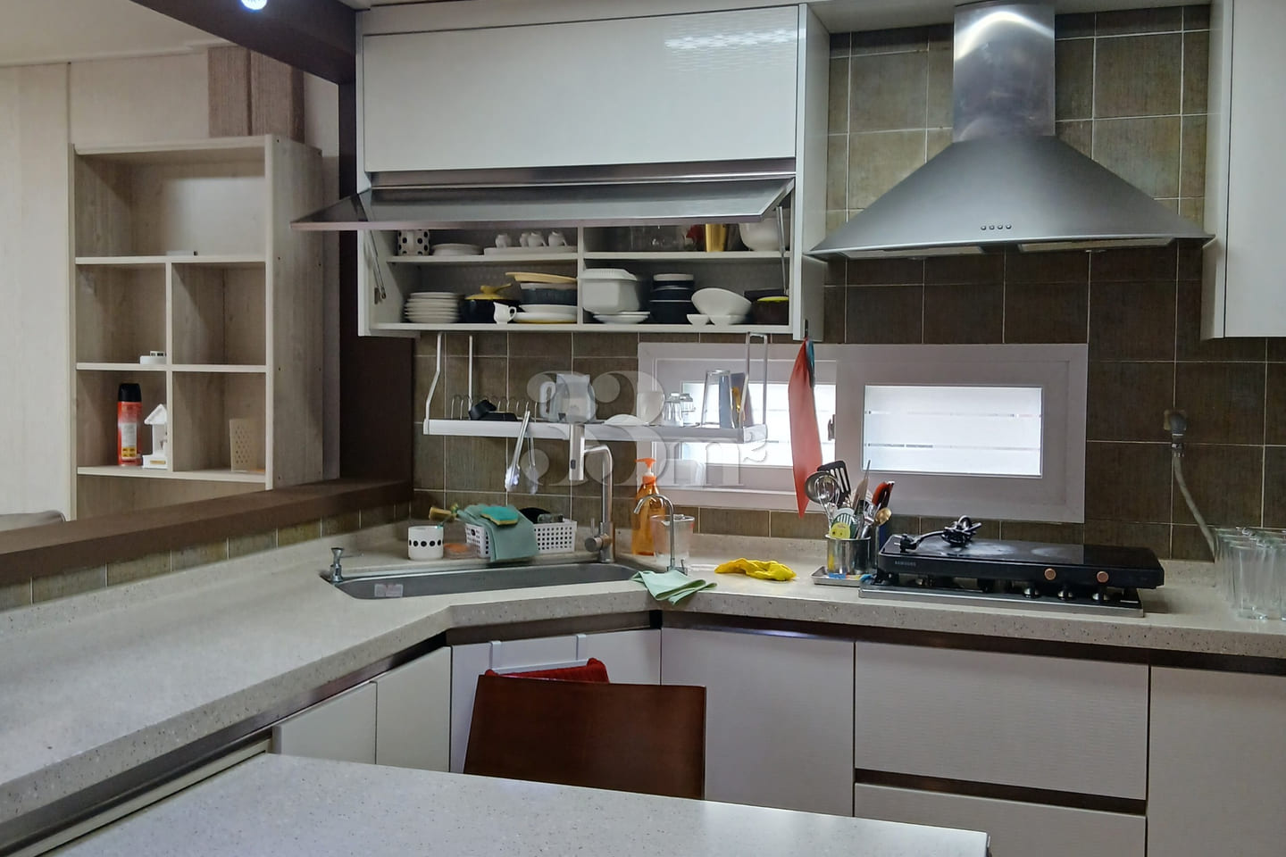 1 Minute from City Hall ☆ Spacious Home on Ju 7th image