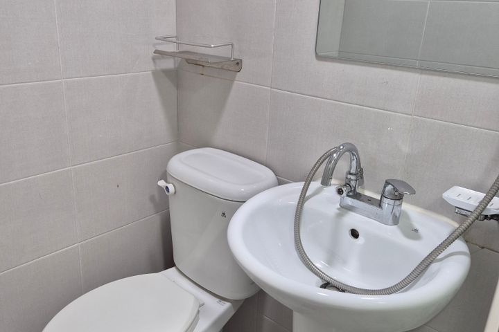 Hyehwa Studio Apartment with Individual Air C 6th image