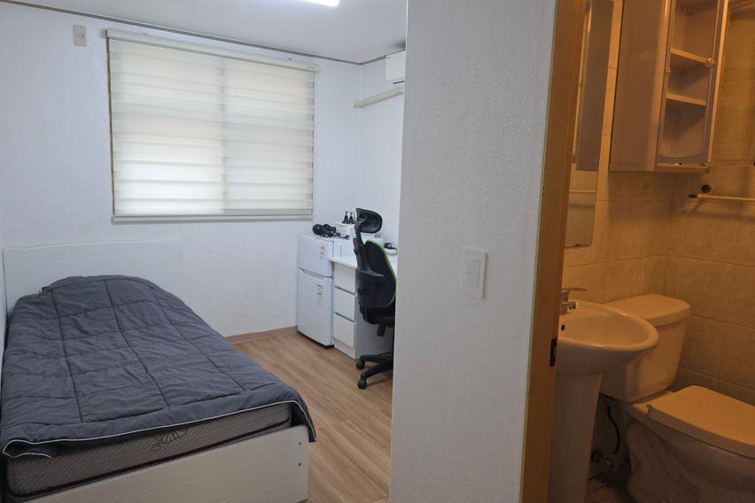 Room 207 1번째 이미지