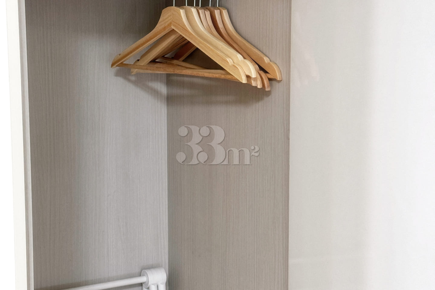 Twin Room – 1-Minute Walk from Haeundae Jung- 17th image