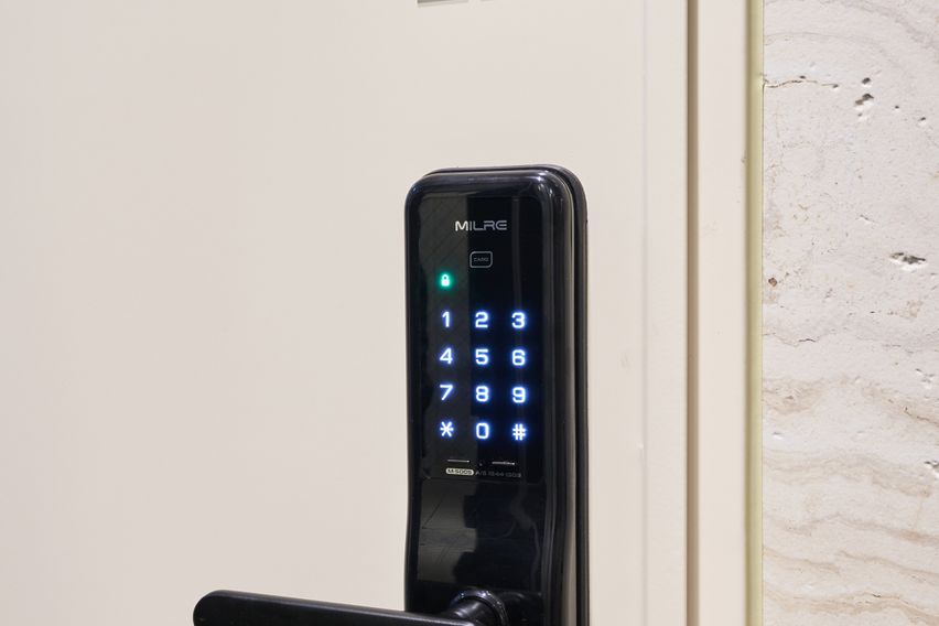 서울대입구역 308호