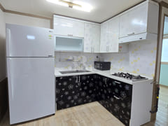 Dream House Two-Room 4th image