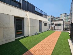 Romantic Duplex with a Spacious Terrace 0th image