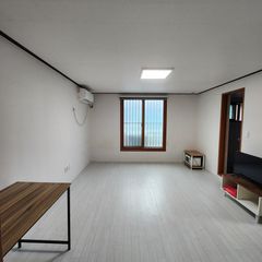 일루일루 넓은 원룸2 방 이미지